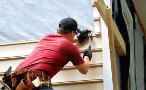 How To Choose The Right Materials for Your Siding Installation in 'Tallassee, AL